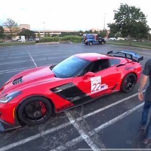 Meet your Posher, Sergio